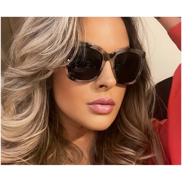 Diff Eyewear Accessories - DIFF Hailey Sunglasses Cream Tortoise Gold Square Frame DE01-0255-CTGRN Womens